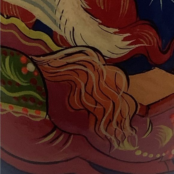 Vintage Hand Painted 5 1/2” Christmas Egg Featuring Santa and Horse Drawn Sled - Picture 7 of 13